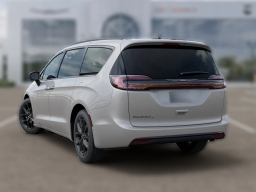 Chrysler Pacifica Select FWD 2026