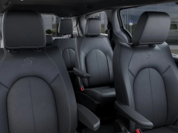 Chrysler Pacifica Select FWD 2026