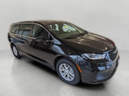 Chrysler Pacifica Select FWD 2026