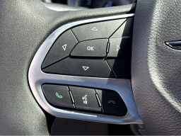 Chrysler Pacifica Select FWD 2026