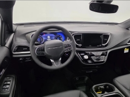 Chrysler Pacifica Select FWD 2027