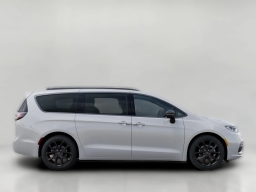 Chrysler Pacifica Select FWD 2026