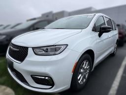 Chrysler Pacifica Select FWD 2026