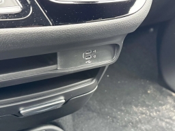 Chrysler Pacifica Select FWD 2026