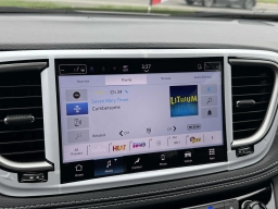 Chrysler Pacifica Select FWD 2026
