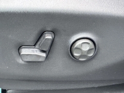 Chrysler Pacifica Select FWD 2026