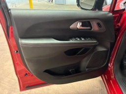 Chrysler Pacifica Select FWD 2026