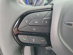 Chrysler Pacifica Select FWD 2026