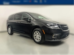 Chrysler Pacifica Select FWD 2026