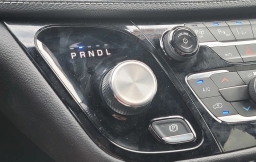 Chrysler Pacifica Select FWD 2025
