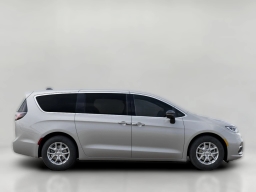 Chrysler Pacifica Select FWD 2026