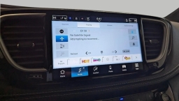 Chrysler Pacifica Select FWD 2026
