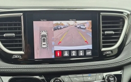 Chrysler Pacifica Select FWD 2026