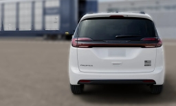 Chrysler Pacifica Select FWD 2027