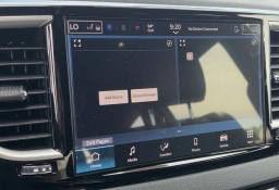 Chrysler Voyager LX FWD 2026