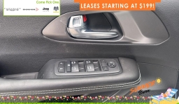 Chrysler Voyager LX FWD 2026