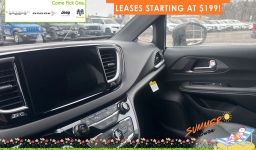 Chrysler Voyager LX FWD 2026