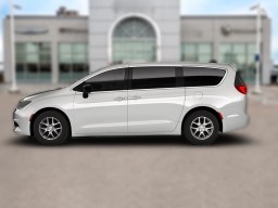 Chrysler Voyager LX FWD 2026