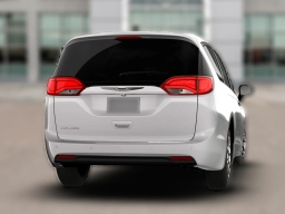 Chrysler Voyager LX FWD 2026