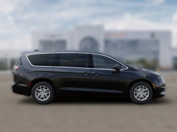 Chrysler Voyager LX FWD 2026