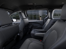 Chrysler Voyager LX FWD 2026