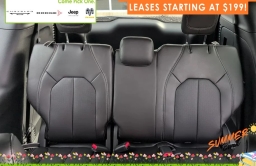 Chrysler Voyager LX FWD 2026