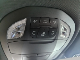 Chrysler Voyager LX FWD 2026