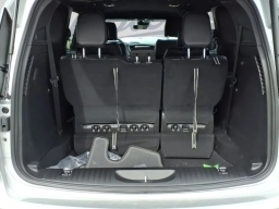 Chrysler Voyager LX FWD 2026