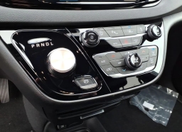 Chrysler Voyager LX FWD 2026