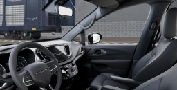 Chrysler Pacifica LX FWD 2027