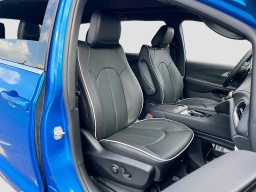 Chrysler Pacifica Limited FWD 2027