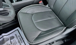 Chrysler Pacifica Limited FWD 2027