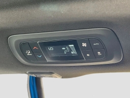 Chrysler Pacifica Limited FWD 2027