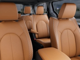Chrysler Pacifica Pinnacle FWD 2026