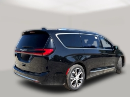 Chrysler Pacifica Pinnacle FWD 2026