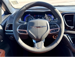 Chrysler Pacifica Pinnacle FWD 2026