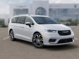 Chrysler Pacifica Pinnacle FWD 2026