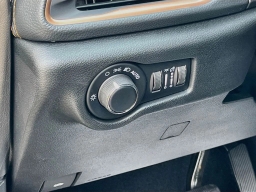 Chrysler Pacifica Pinnacle FWD 2027