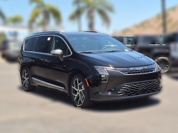 Chrysler Pacifica Pinnacle FWD 2027