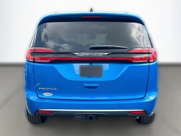Chrysler Pacifica Pinnacle FWD 2027