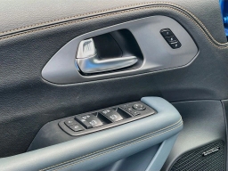 Chrysler Pacifica Pinnacle FWD 2027