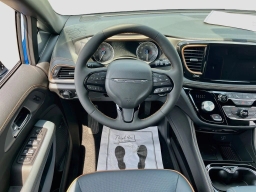 Chrysler Pacifica Pinnacle FWD 2027