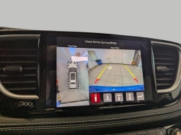 Chrysler Pacifica Select AWD 2026