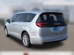 Chrysler Pacifica Select AWD 2026