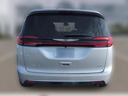 Chrysler Pacifica Select AWD 2026