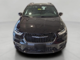 Chrysler Pacifica Limited AWD 2026