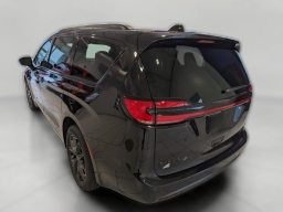 Chrysler Pacifica Limited AWD 2026