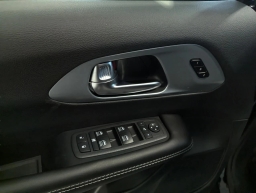 Chrysler Pacifica Limited AWD 2026