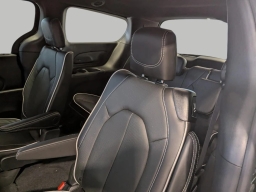 Chrysler Pacifica Limited AWD 2026