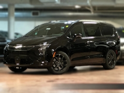 Chrysler Pacifica Limited AWD 2027